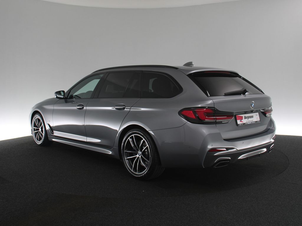 BMW 530 2023 г. Серый, пробег 50764 км