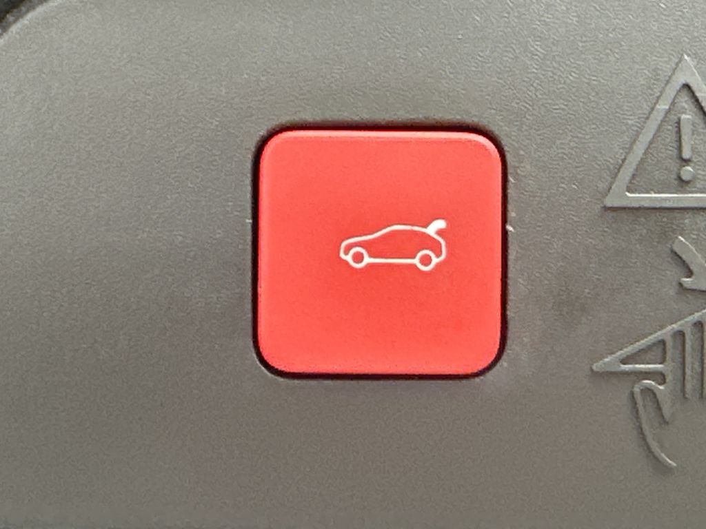 Opel GRANDLAND (X) 2023 г. Белый, пробег 59750 км