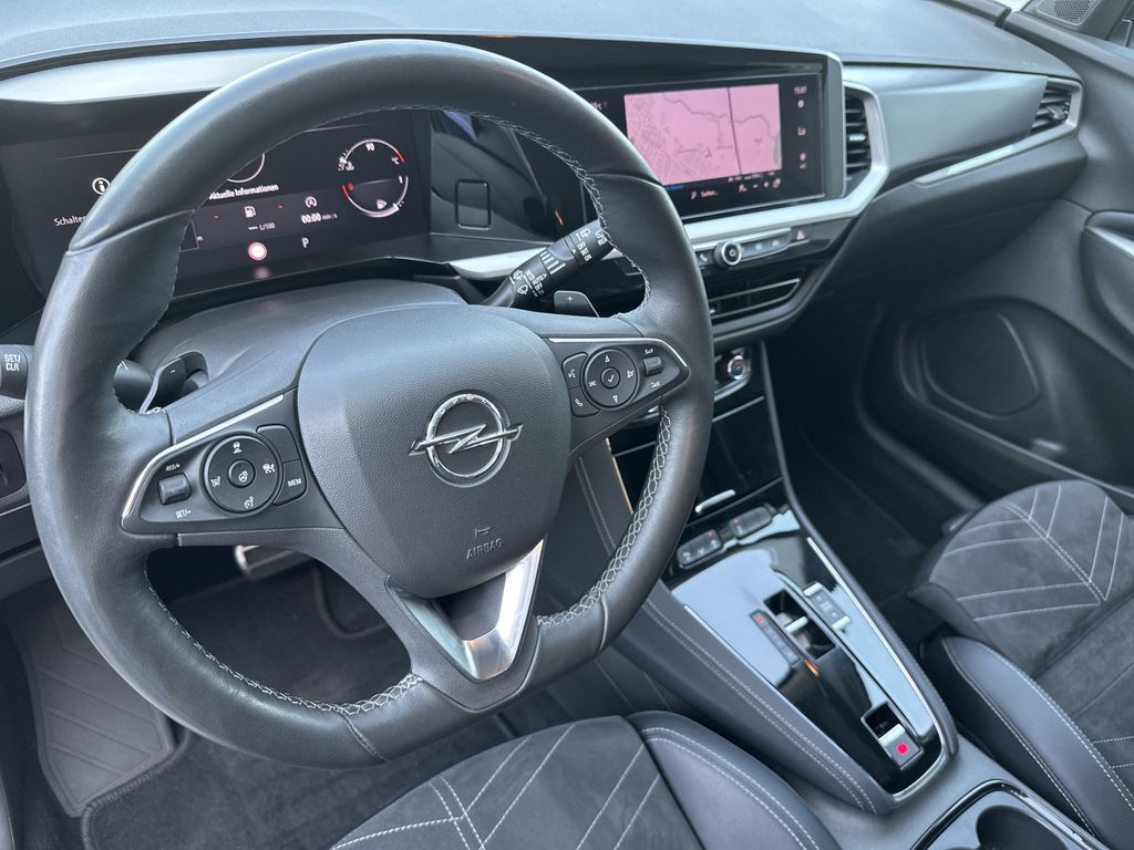 Opel GRANDLAND (X) 2023 г. Белый, пробег 59750 км