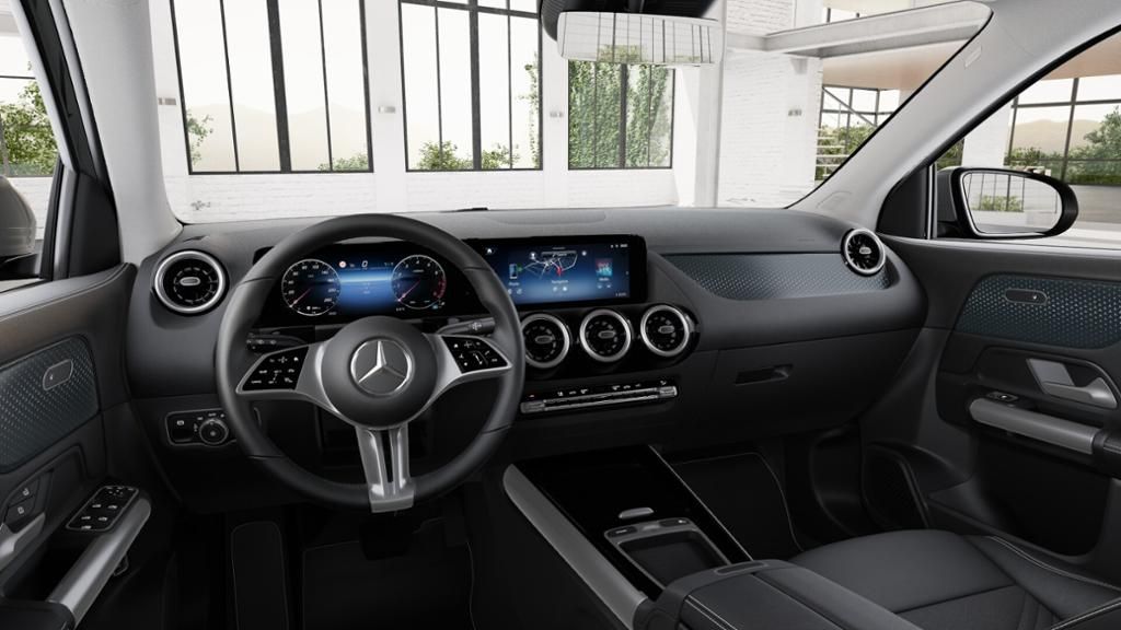 Mercedes-Benz GLA 180 2025 г. Серый, пробег 23100 км