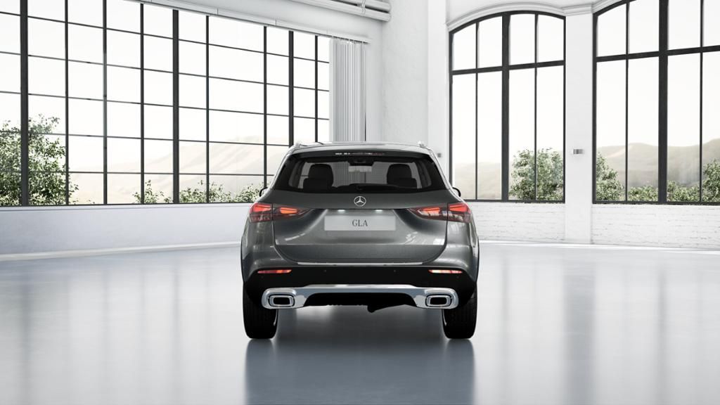 Mercedes-Benz GLA 180 2025 г. Серый, пробег 23100 км