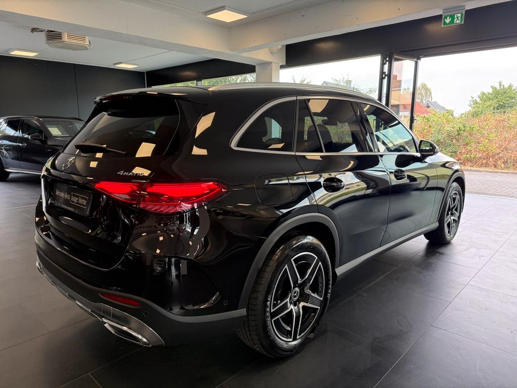 Mercedes-Benz GLC 200 2025 г. Чёрный, пробег 20000 км