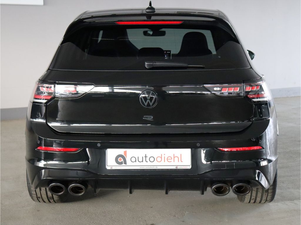 Volkswagen Golf 2025 г. Чёрный, пробег 23439 км