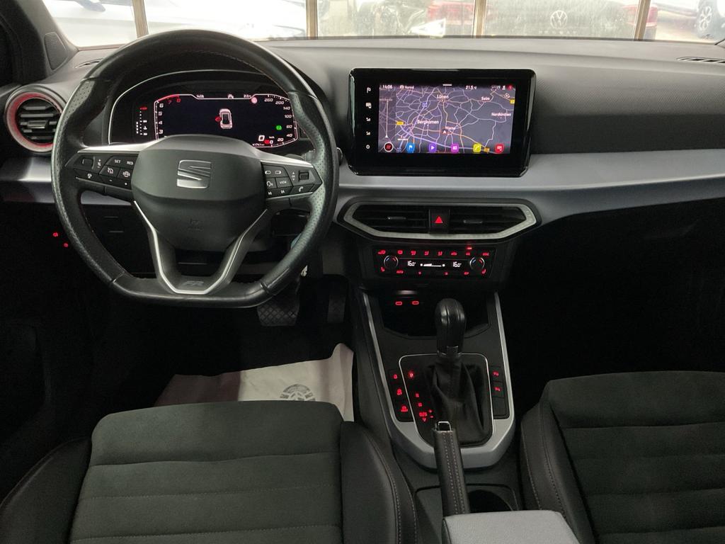 SEAT Arona 2022 г. Серый, пробег 41740 км