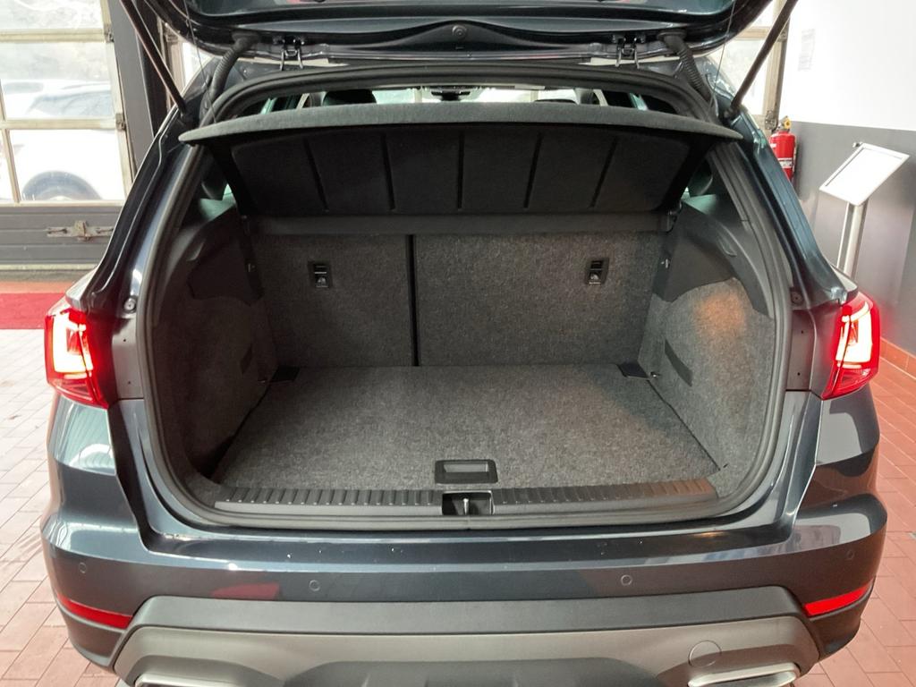 SEAT Arona 2022 г. Серый, пробег 41740 км