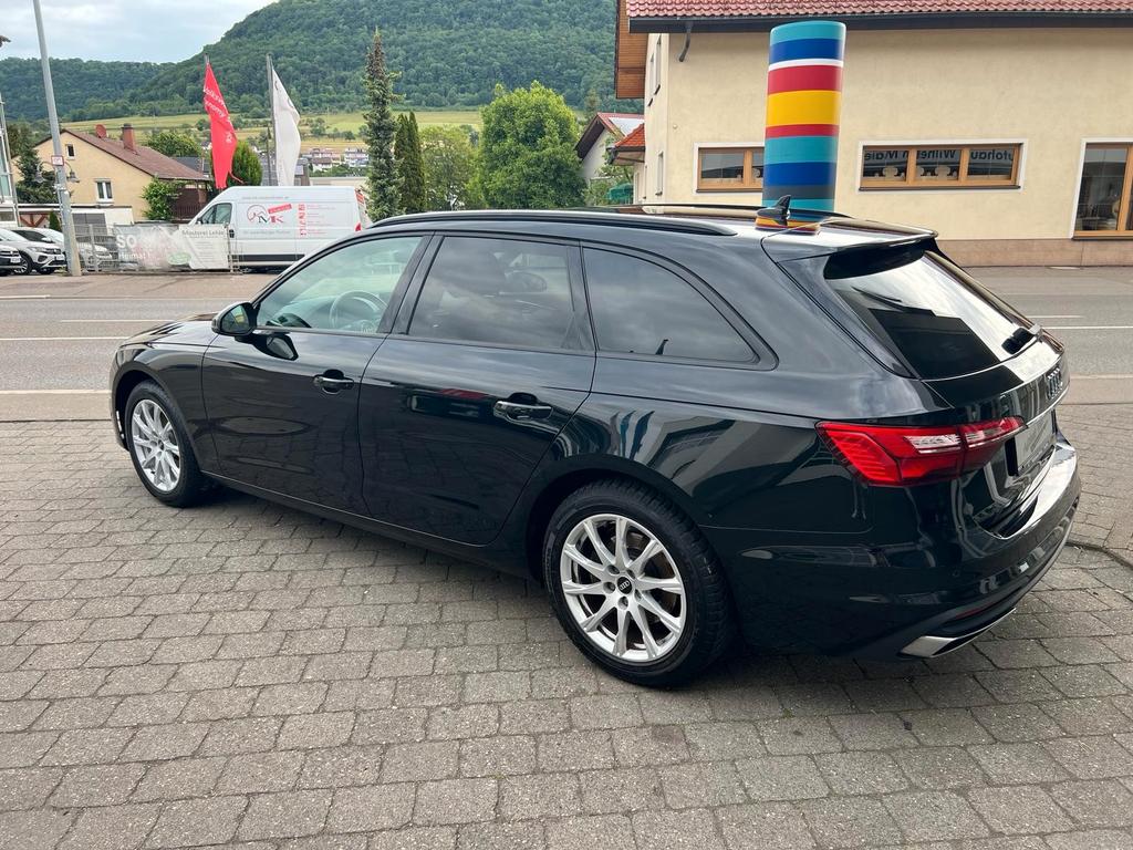 Audi A4 2022 г. Чёрный, пробег 46750 км