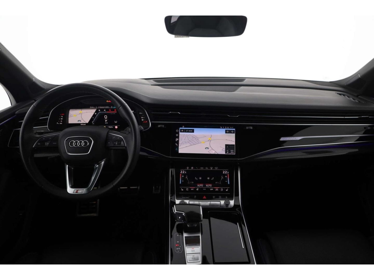 Audi Q7 2023 г. Чёрный, пробег 32709 км