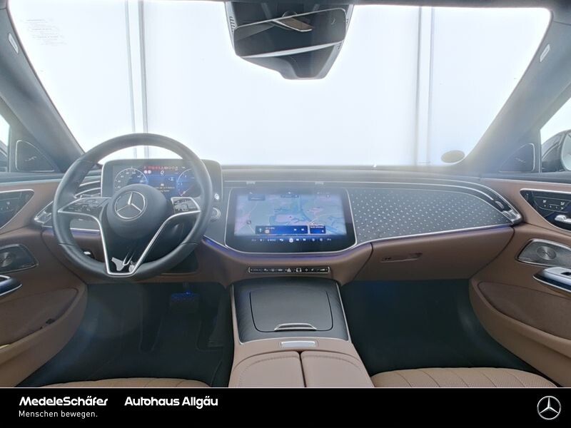 Mercedes-Benz E 450 2025 г. Чёрный, пробег 14238 км