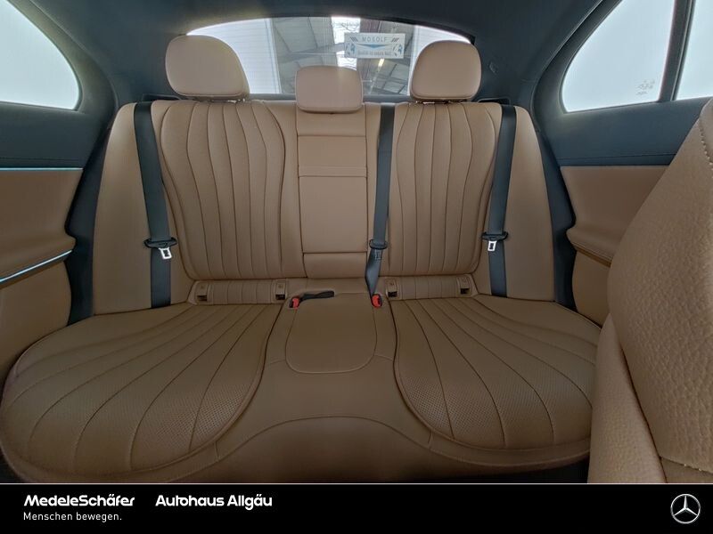 Mercedes-Benz E 450 2025 г. Чёрный, пробег 14238 км