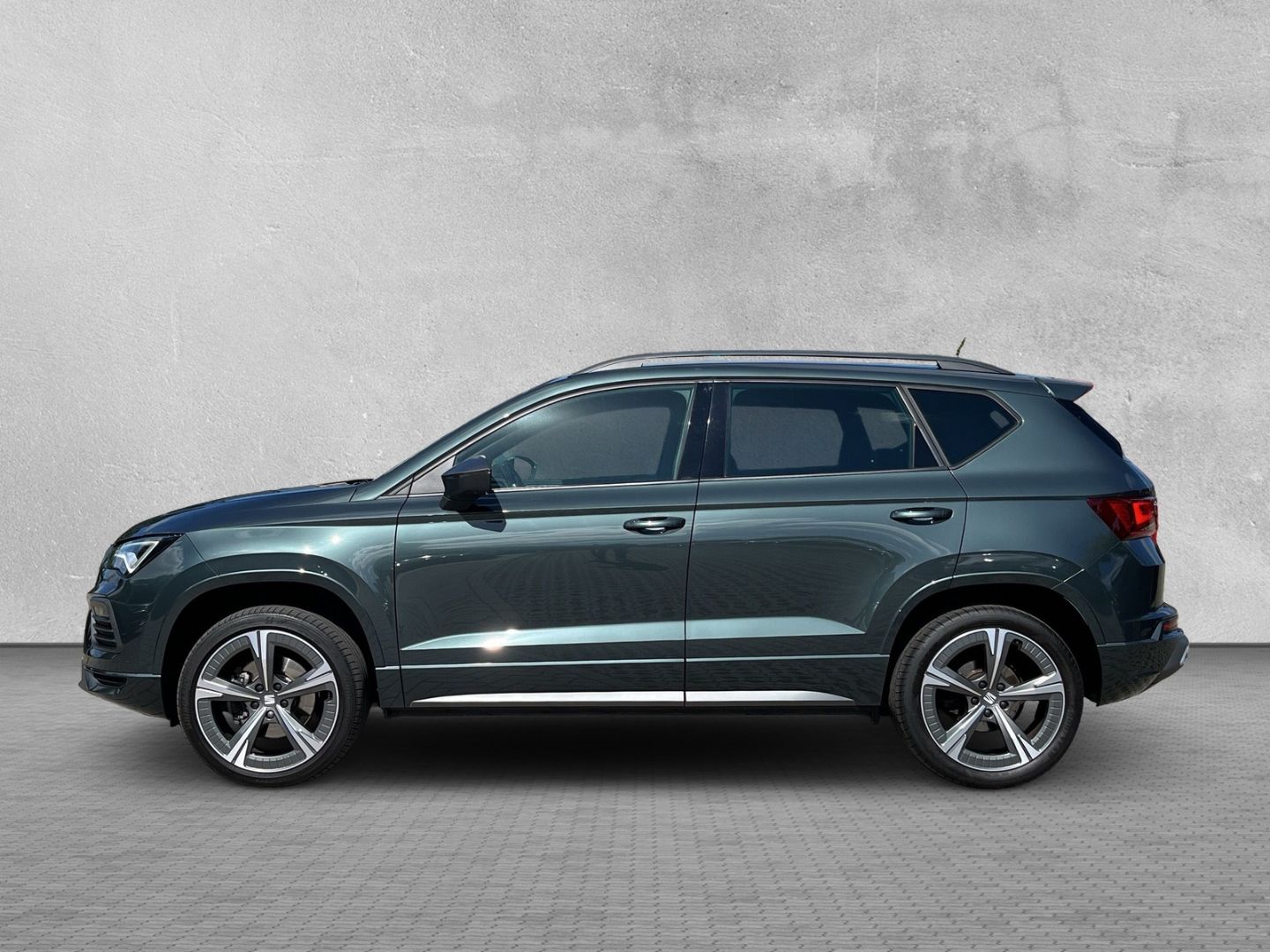 SEAT Ateca 2022 г. Зелёный, пробег 56142 км