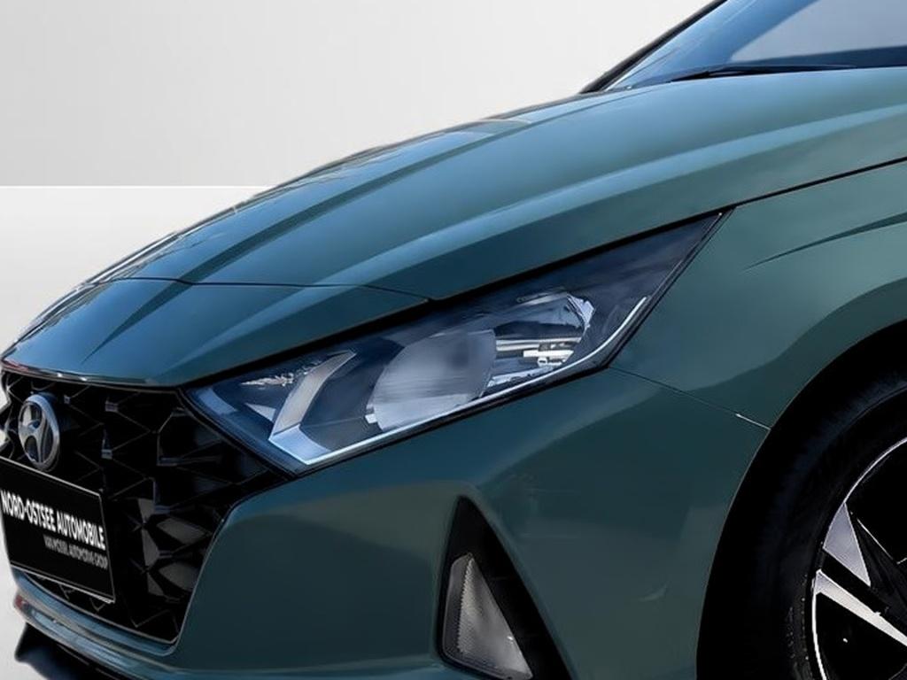Hyundai i20 2023 г. Зелёный, пробег 59600 км