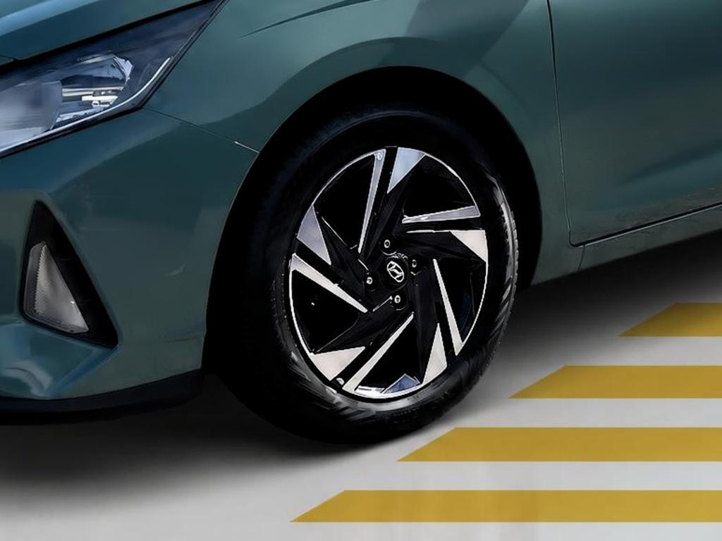 Hyundai i20 2023 г. Зелёный, пробег 59600 км