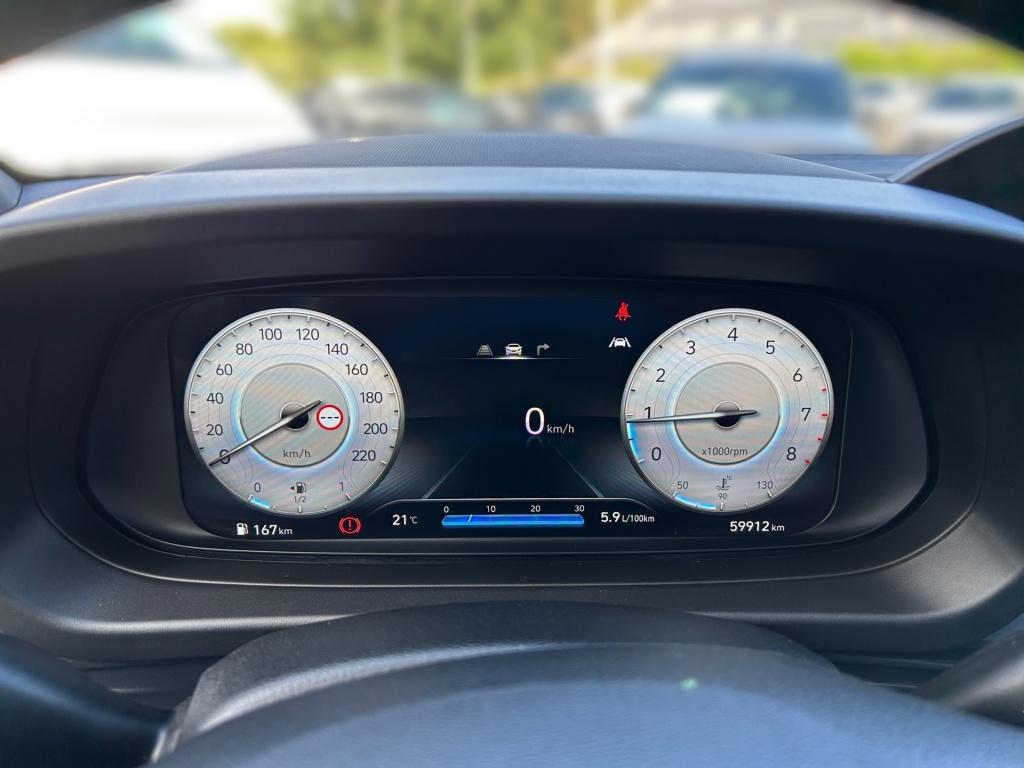 Hyundai i20 2023 г. Зелёный, пробег 59600 км