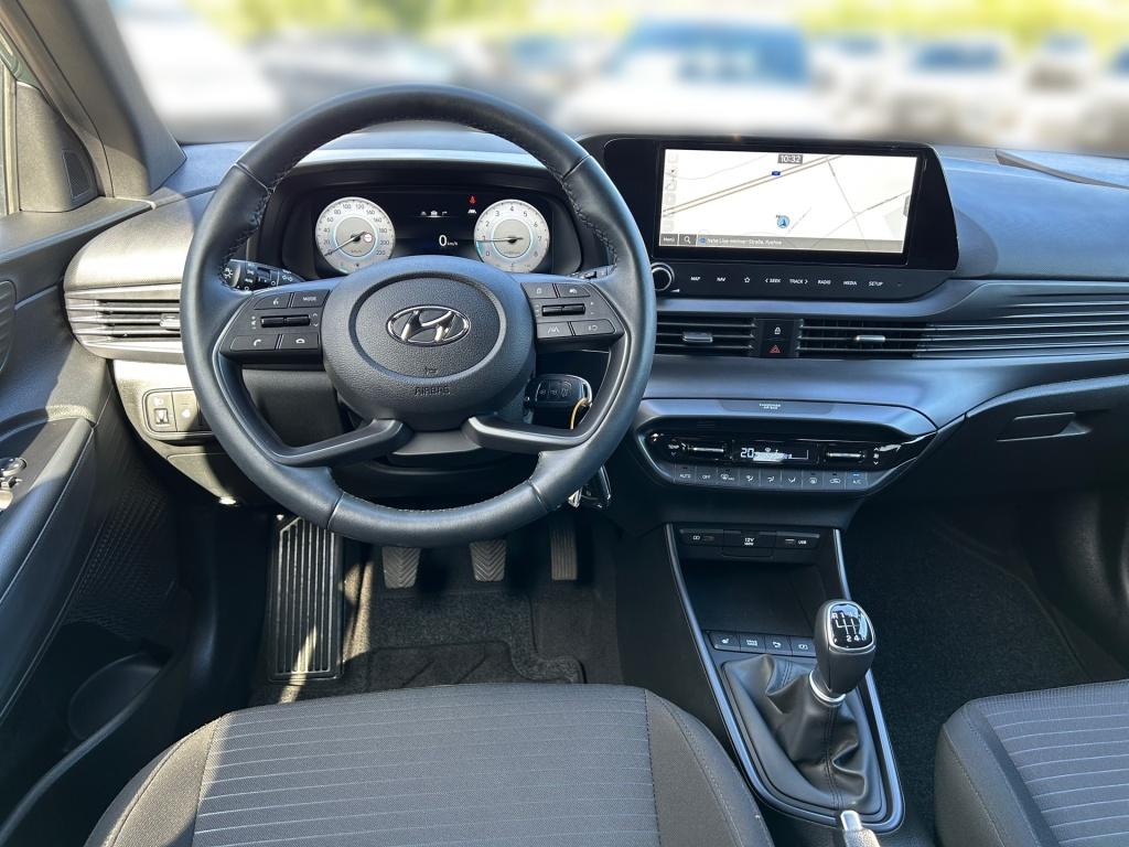 Hyundai i20 2023 г. Зелёный, пробег 59600 км