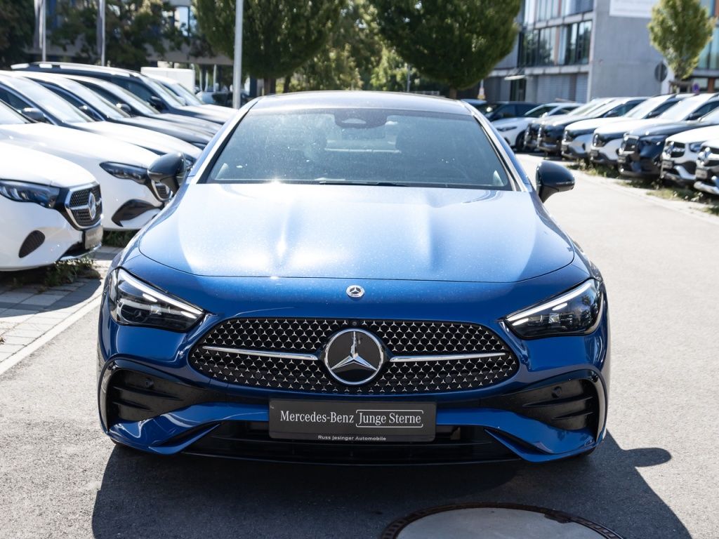 Mercedes-Benz CLE 300 2024 г. Синий, пробег 10800 км