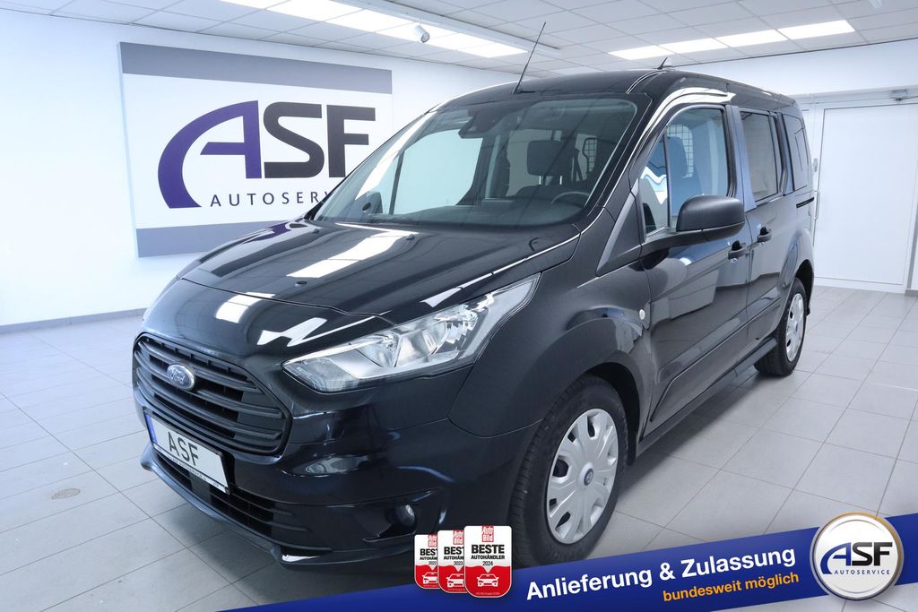 Ford Tourneo Connect 2023 г. Чёрный, пробег 58399 км