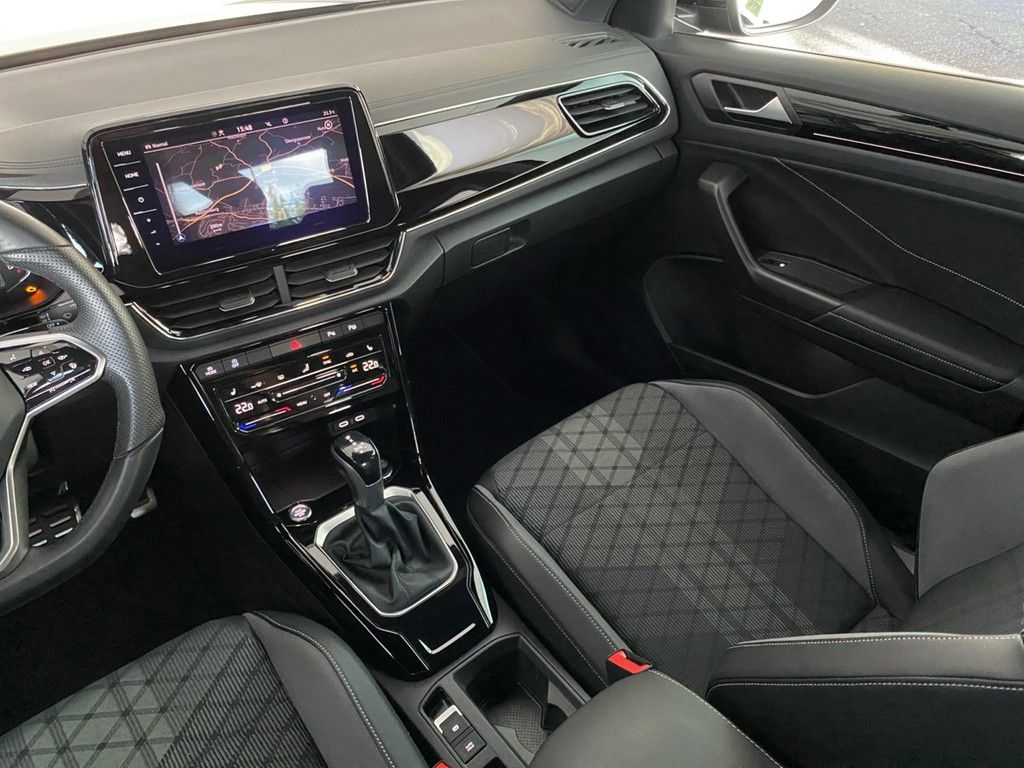 Volkswagen T-Roc 2023 г. Чёрный, пробег 36533 км