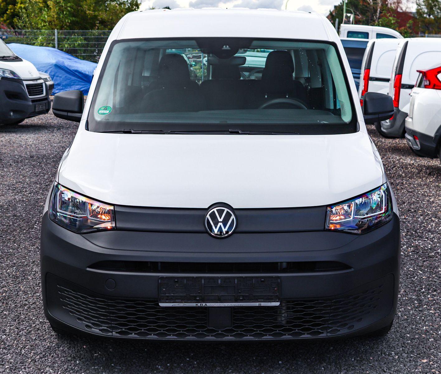 Volkswagen Caddy 2022 г. Белый, пробег 47000 км