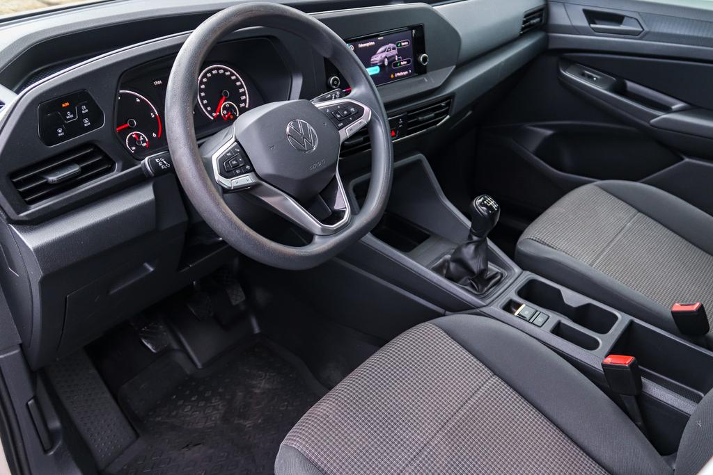 Volkswagen Caddy 2022 г. Белый, пробег 47000 км