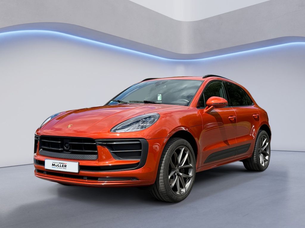 Porsche Macan 2021 г. Оранжевый, пробег 52200 км