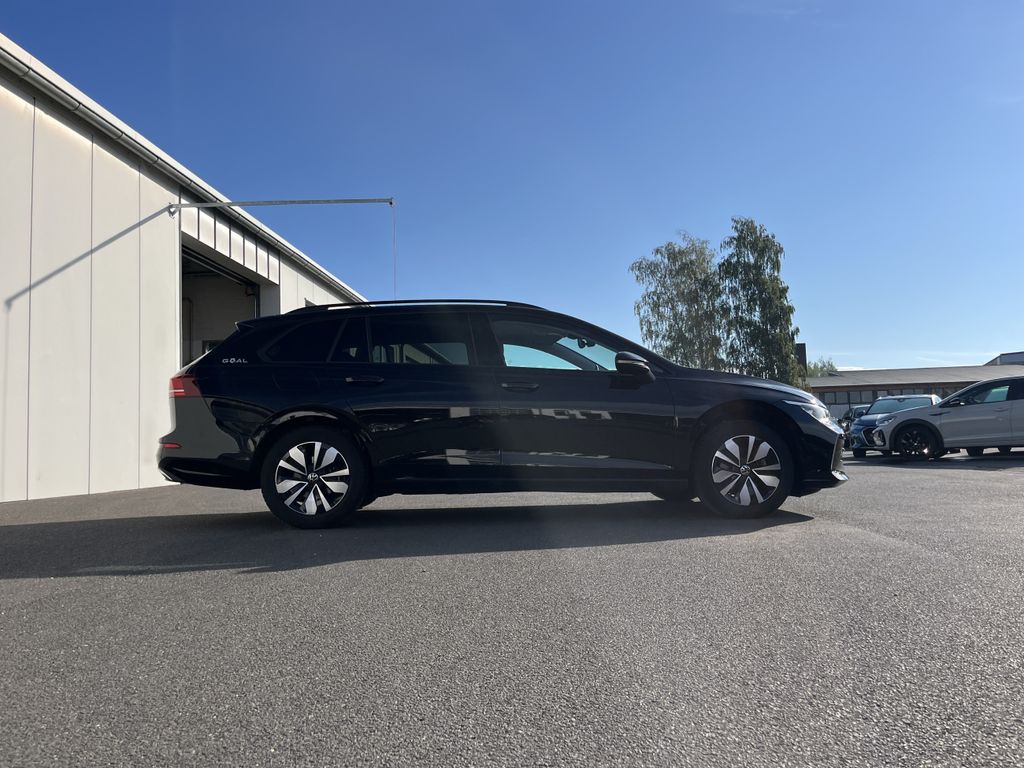 Volkswagen Golf 2025 г. Чёрный, пробег 23377 км