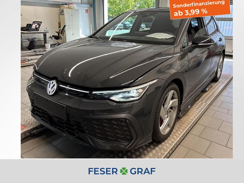 Volkswagen Golf 2024 г. Серый, пробег 20700 км