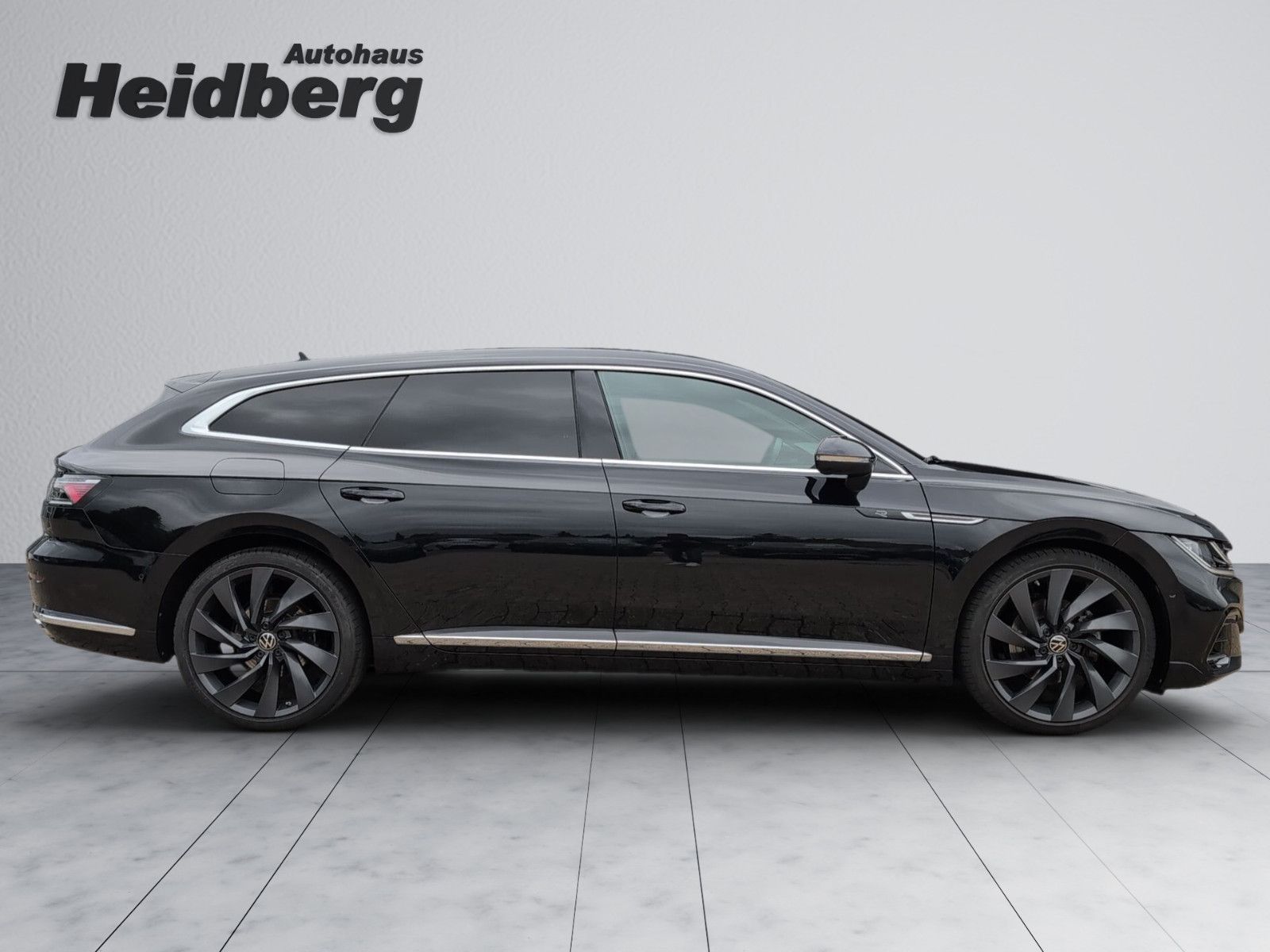 Volkswagen Arteon 2023 г. Чёрный, пробег 53958 км