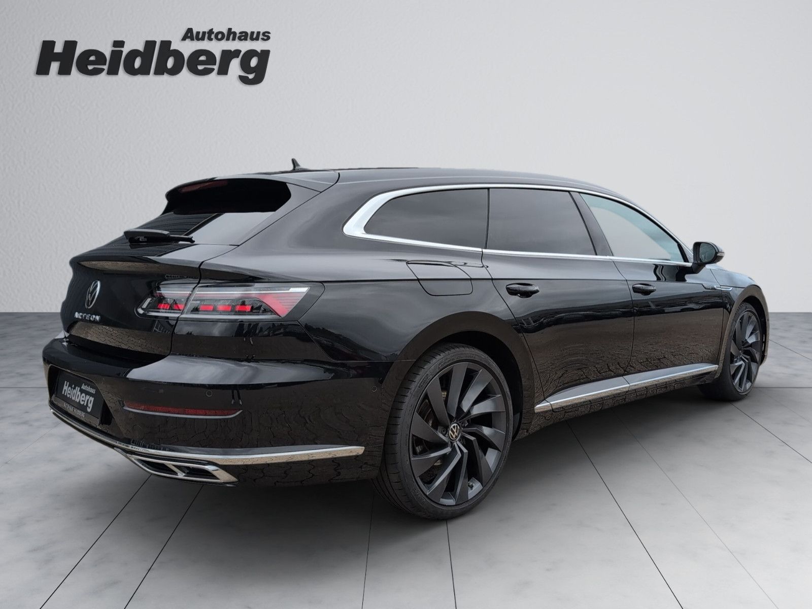 Volkswagen Arteon 2023 г. Чёрный, пробег 53958 км