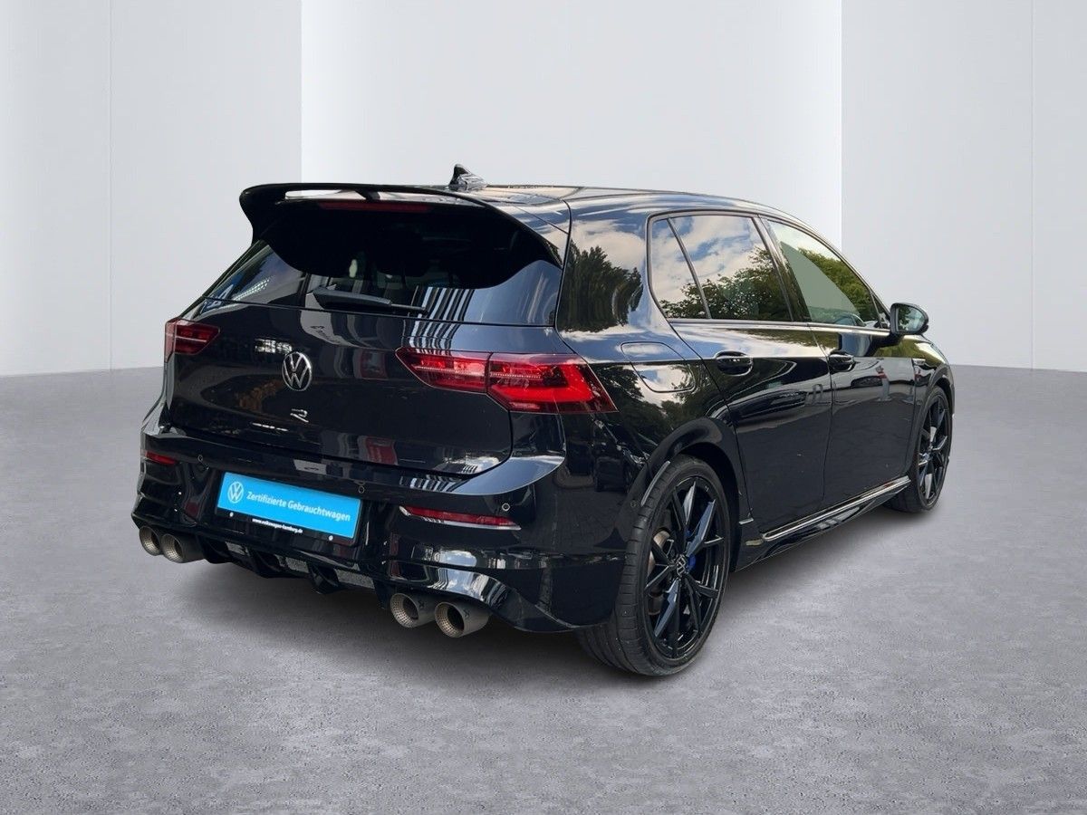Volkswagen Golf 2022 г. Чёрный, пробег 54347 км