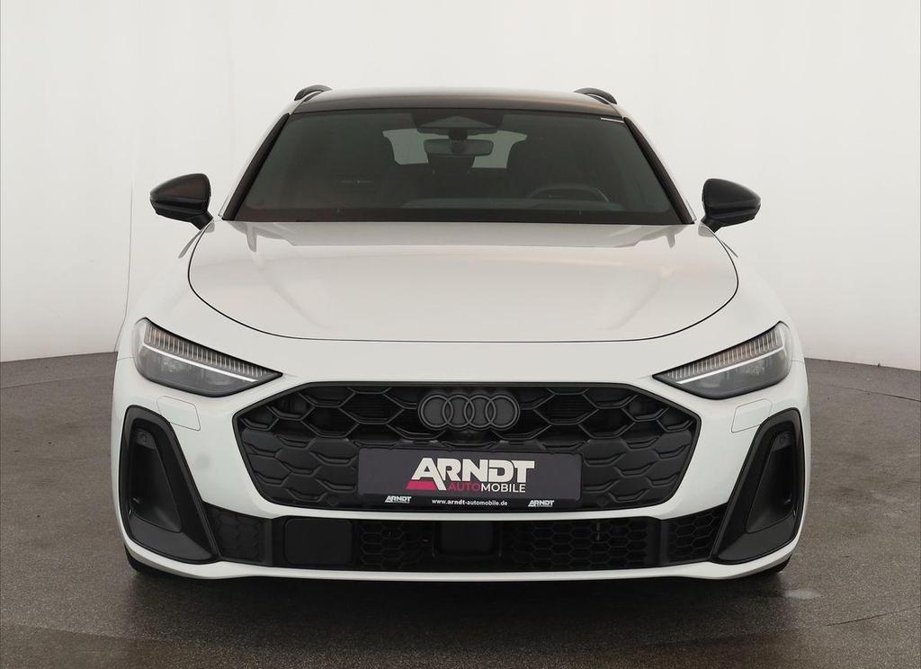 Audi S5 2025 г. Белый, пробег 28200 км