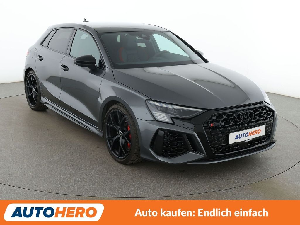 Audi RS3 2024 г. Серый, пробег 39988 км