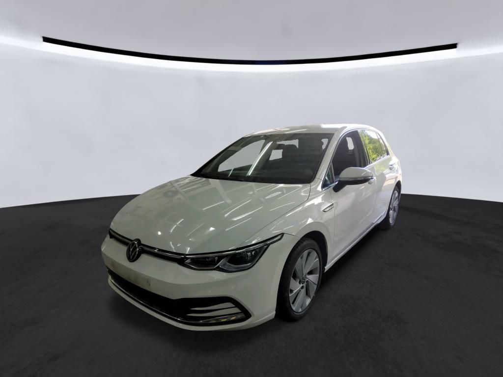 Volkswagen Golf 2024 г. Белый, пробег 50840 км