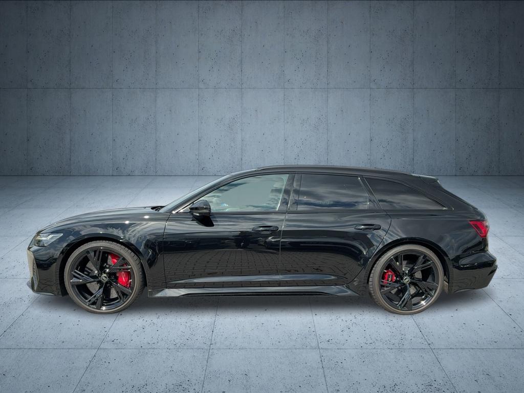Audi RS6 2022 г. Чёрный, пробег 54897 км
