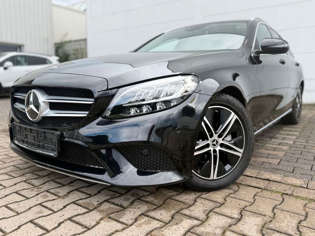 Mercedes-Benz C 180 2021 г. Чёрный, пробег 53090 км