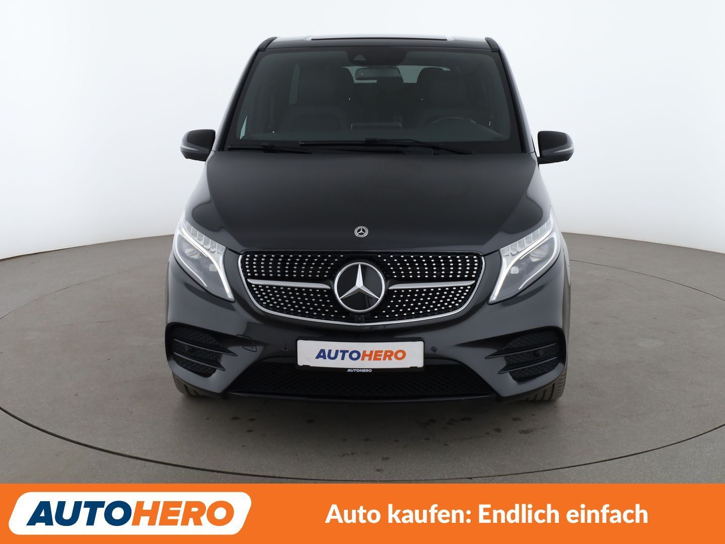 Mercedes-Benz V 300 2022 г. Серый, пробег 49430 км