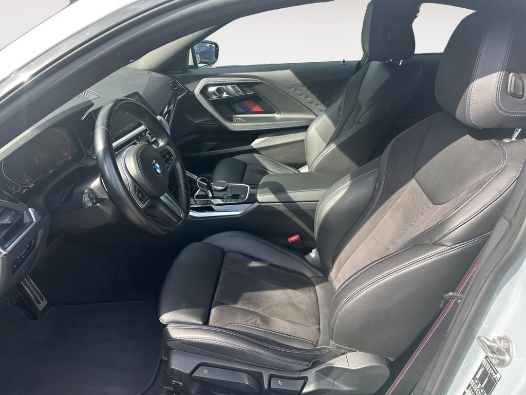 BMW 230 2022 г. Серебристый, пробег 36500 км