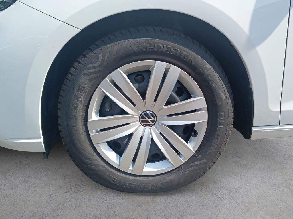Volkswagen Caddy 2021 г. Белый, пробег 51000 км