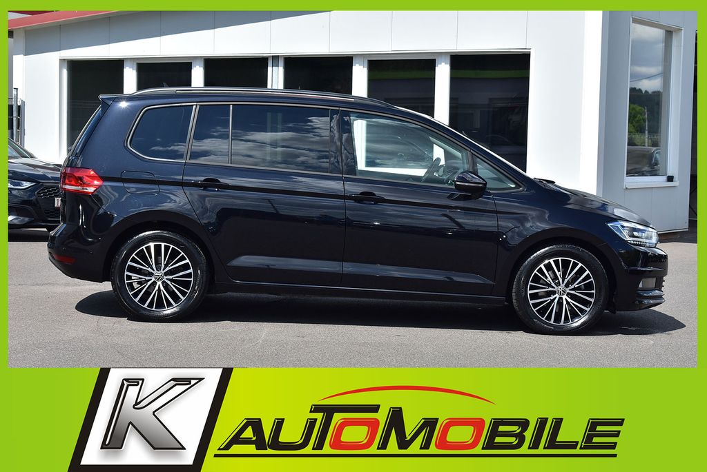 Volkswagen Touran 2024 г. Чёрный, пробег 30901 км