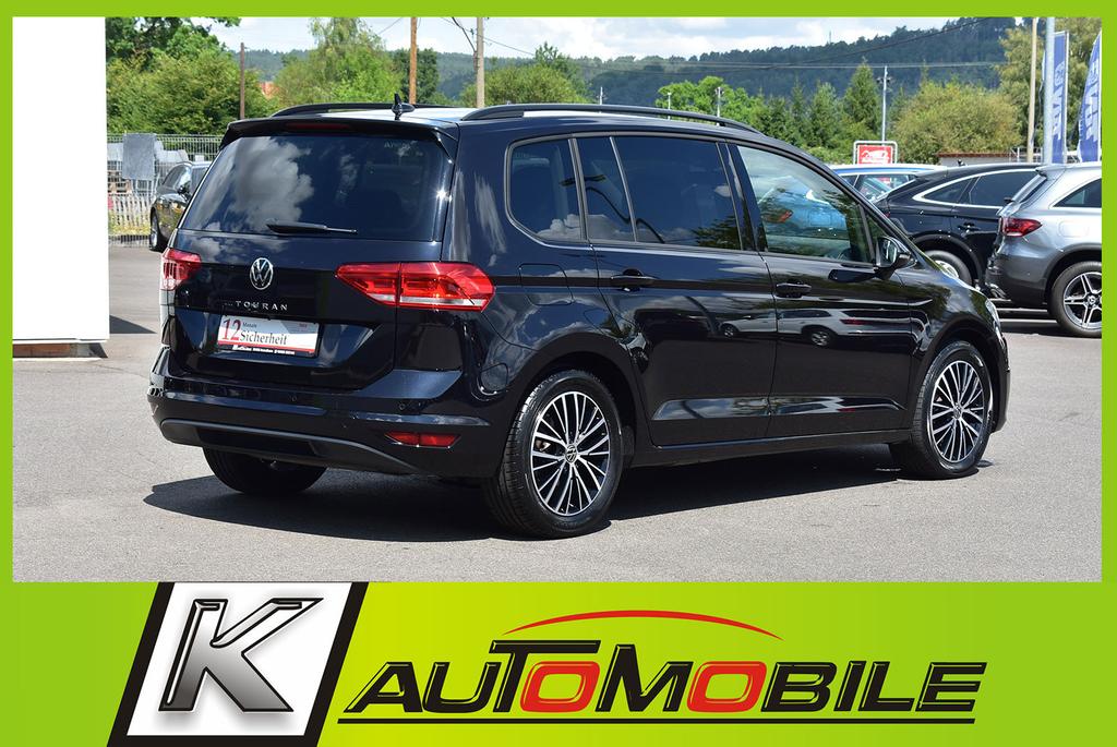 Volkswagen Touran 2024 г. Чёрный, пробег 30901 км