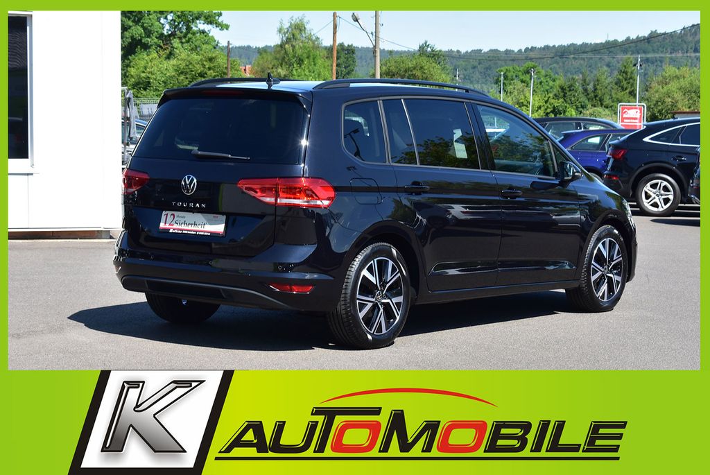 Volkswagen Touran 2024 г. Чёрный, пробег 54873 км