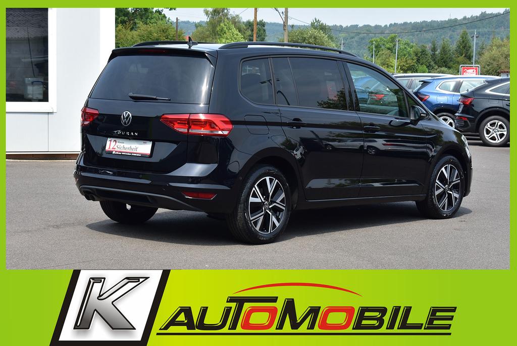 Volkswagen Touran 2023 г. Чёрный, пробег 38917 км