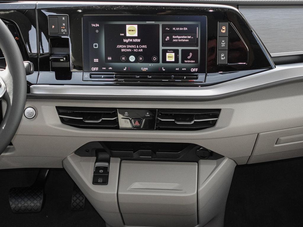 Volkswagen T7 MULTIVAN 2026 г. Серый, пробег 10000 км