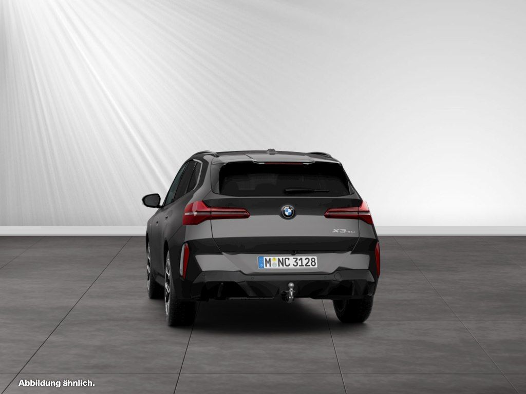 BMW X3 2026 г. Серый, пробег 18810 км