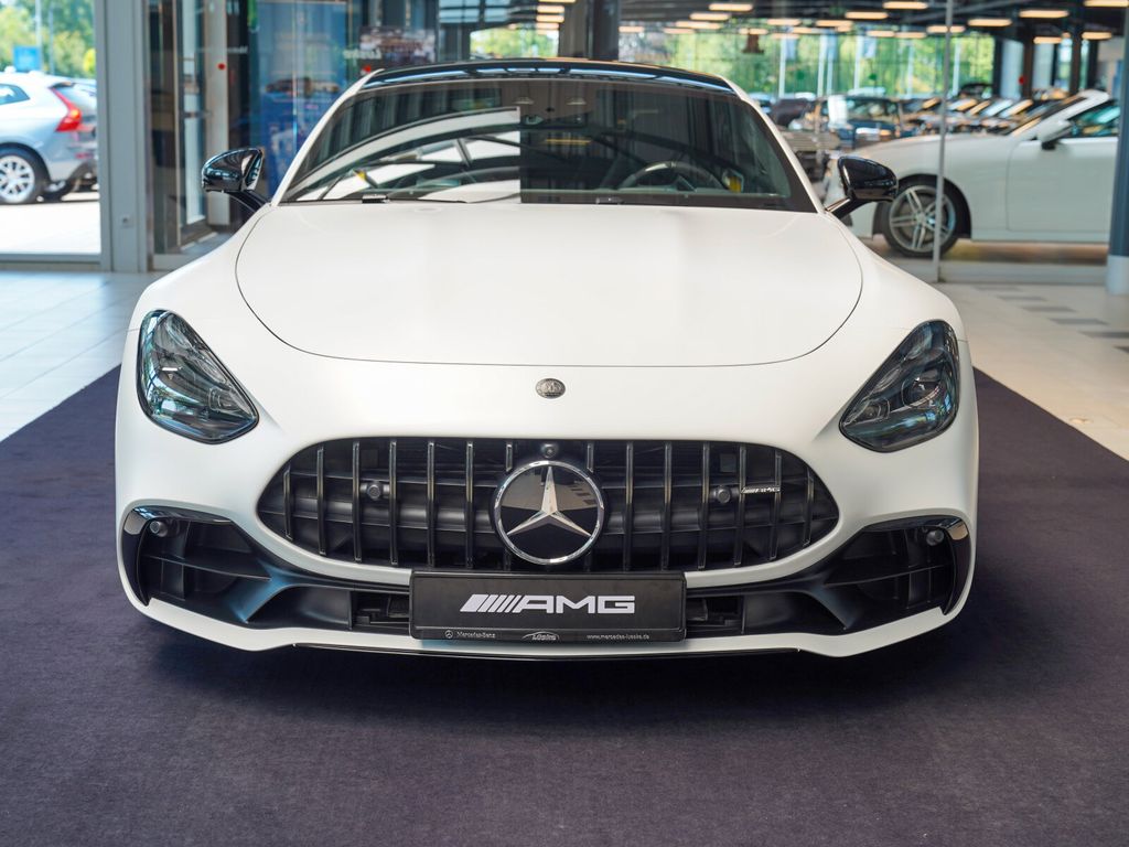 Mercedes-Benz AMG GT 2025 г. Белый, пробег 6219 км