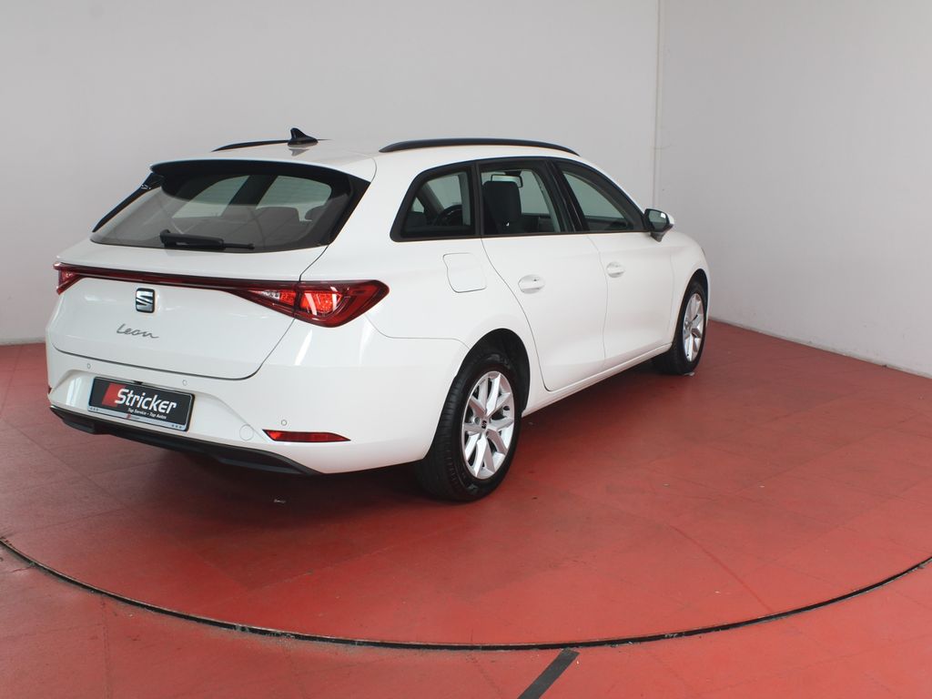 SEAT Leon 2022 г. Белый, пробег 58534 км