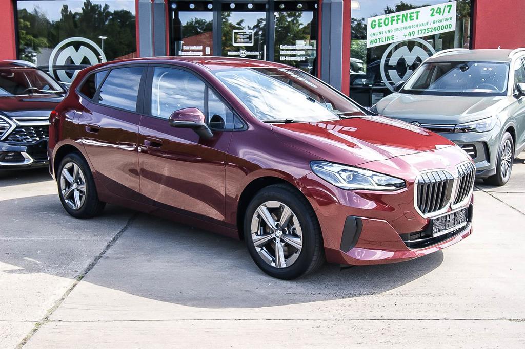 BMW 223 ACTIVE TOURER 2023 г. Красный, пробег 37241 км