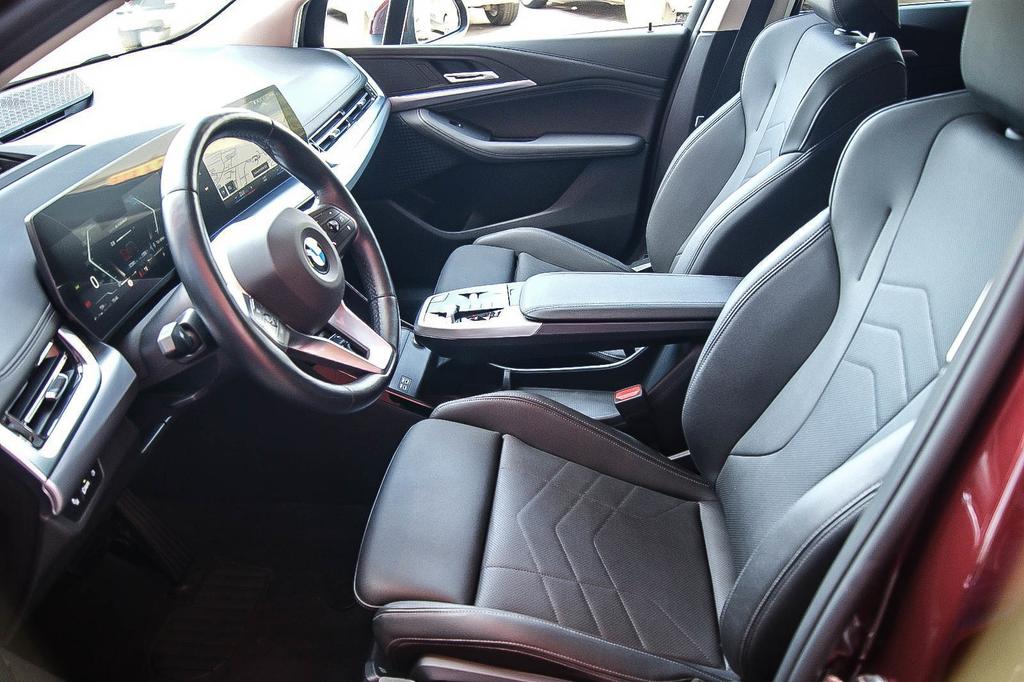 BMW 223 ACTIVE TOURER 2023 г. Красный, пробег 37241 км
