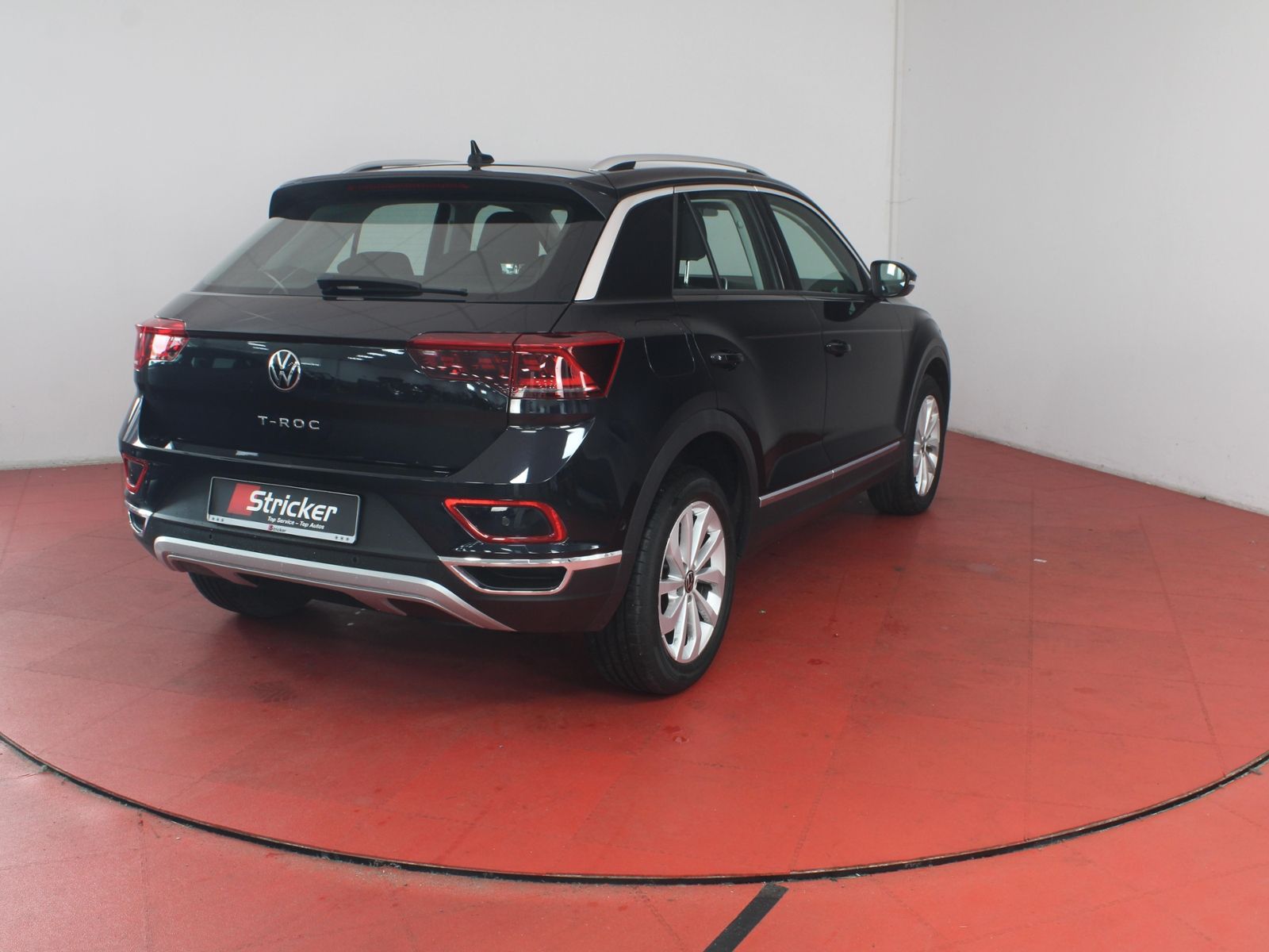 Volkswagen T-Roc 2022 г. Чёрный, пробег 36931 км