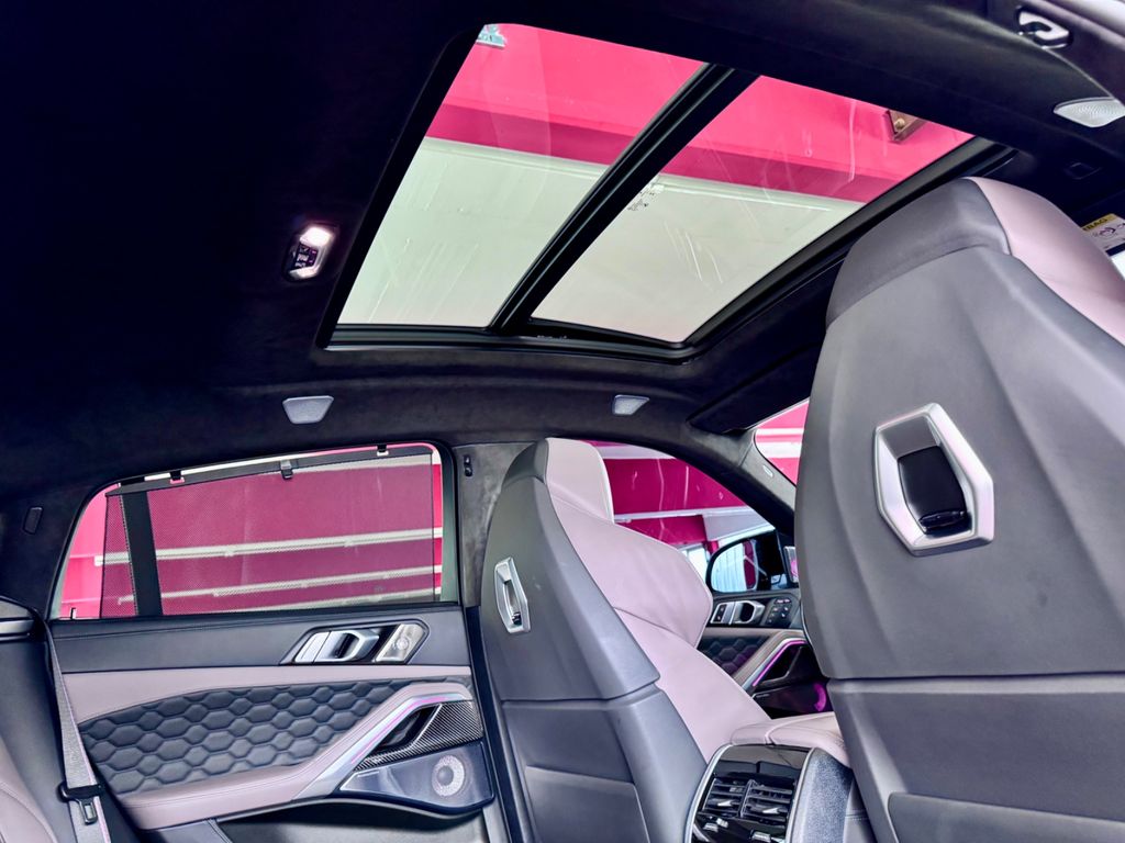 BMW X6 M 2023 г. Серый, пробег 49999 км