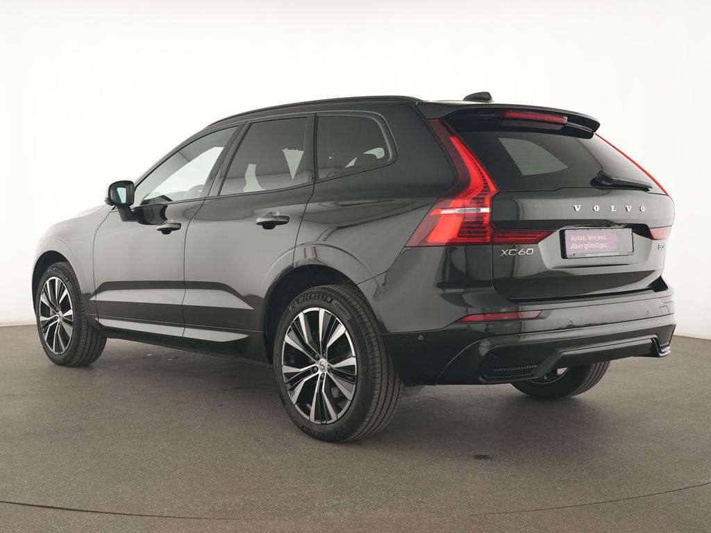 Volvo XC60 2024 г. Чёрный, пробег 20122 км